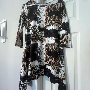 Nuggles Animal Print Tunic Top